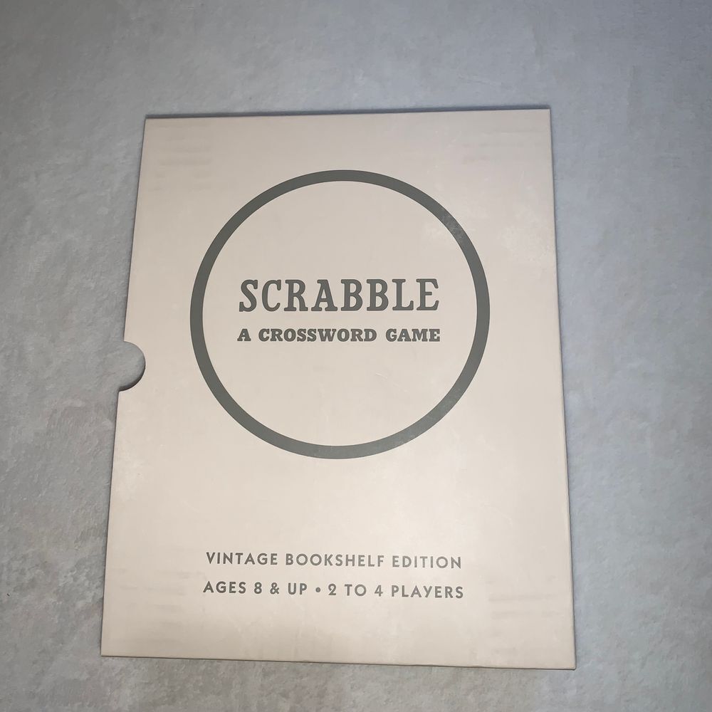 Scrabble game‎ new unused